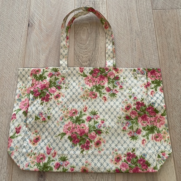 Sezane Floral Summer Totebag. Pink - Picture 7 of 7